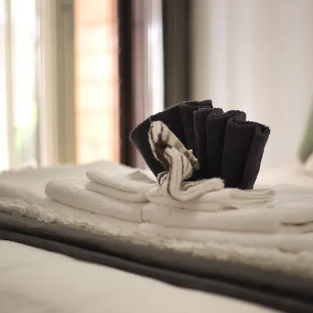 Residenze Longhi Bed & Breakfast 4*