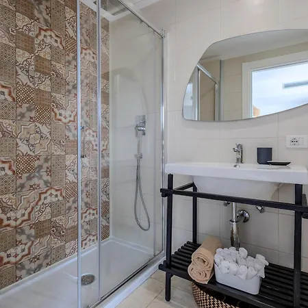 Residenze Longhi Bed & Breakfast 4*