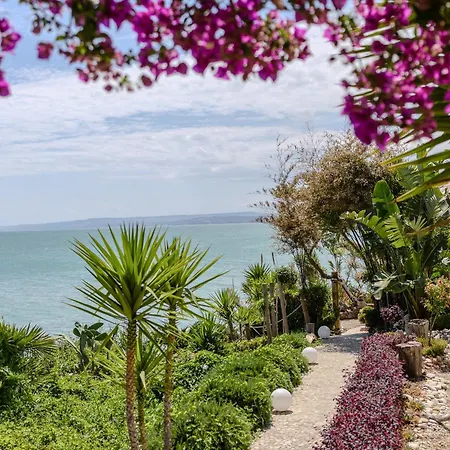 Bed & Breakfast Residenze Longhi 4*