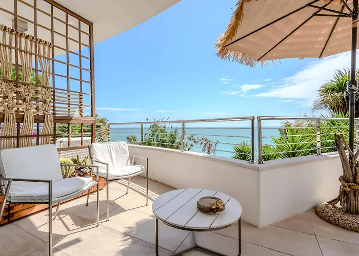 Residenze Longhi Васто